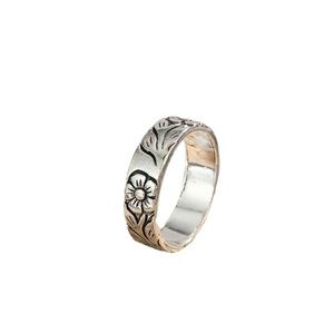 Floral Engraved Silver Band Ring